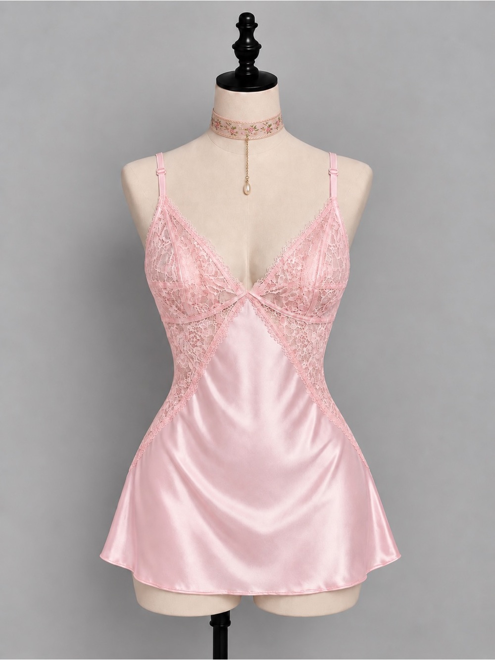 La Vie En Rose Satin & Lace Chemise - Light Pink